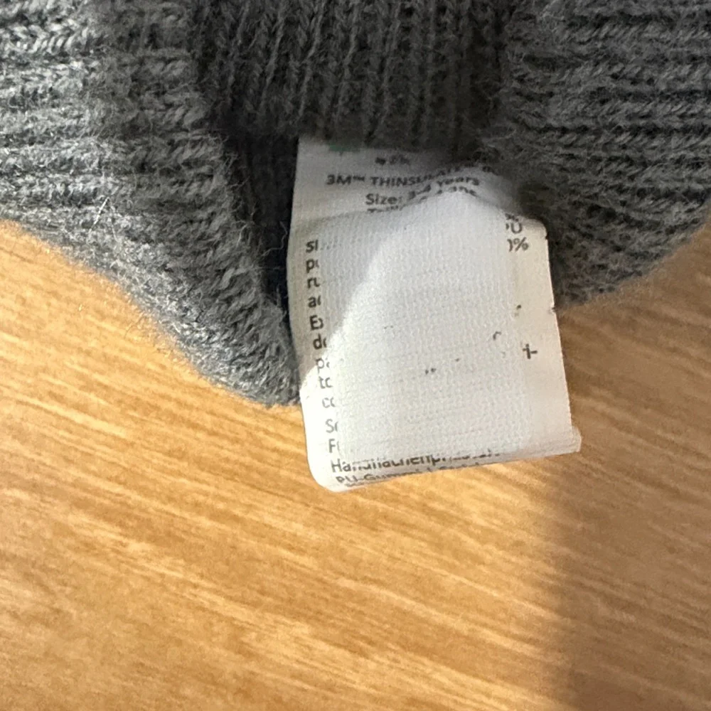 N/A cozy gray